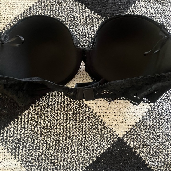 H&M black strapless bra - Picture 4 of 5